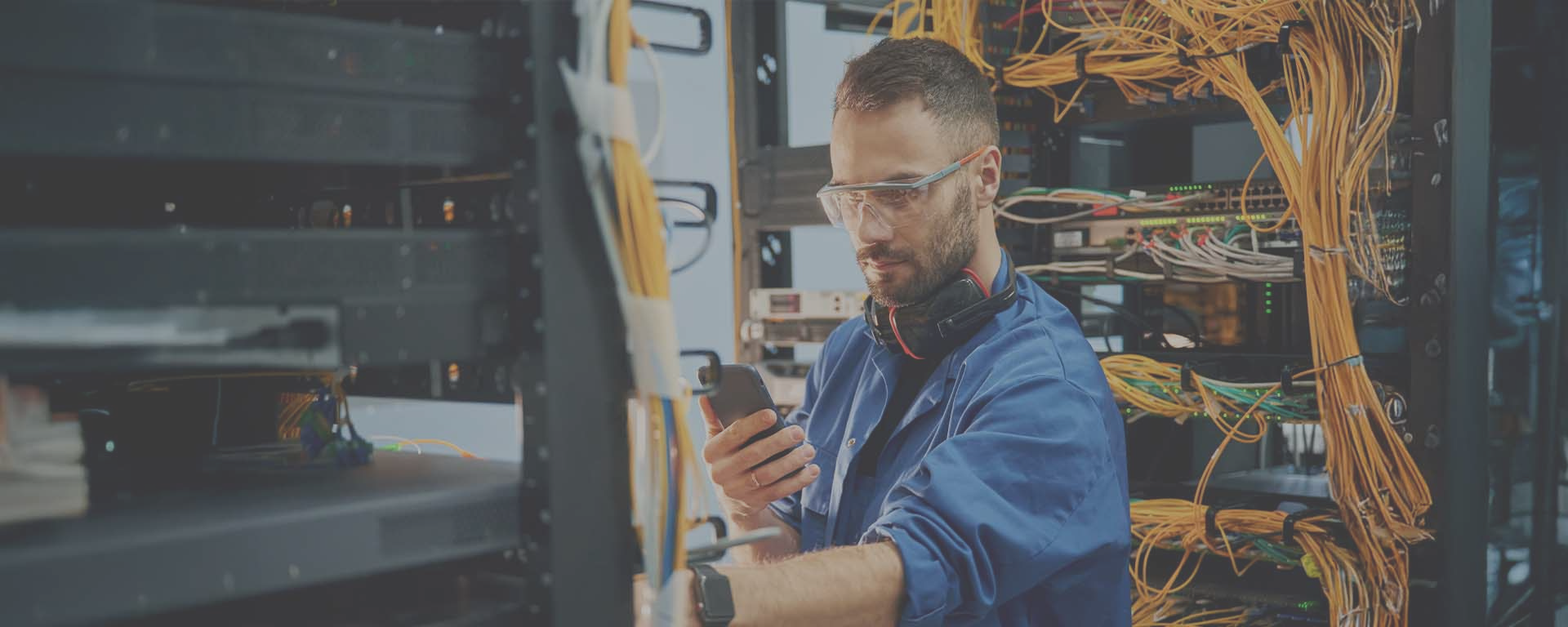 Facility Management at Your Fingertips: Exploring FAMIS 360 Mobile Apps