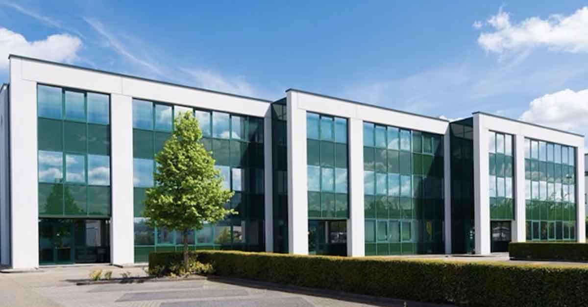 Facilities management with FAMIS 360 Mobile